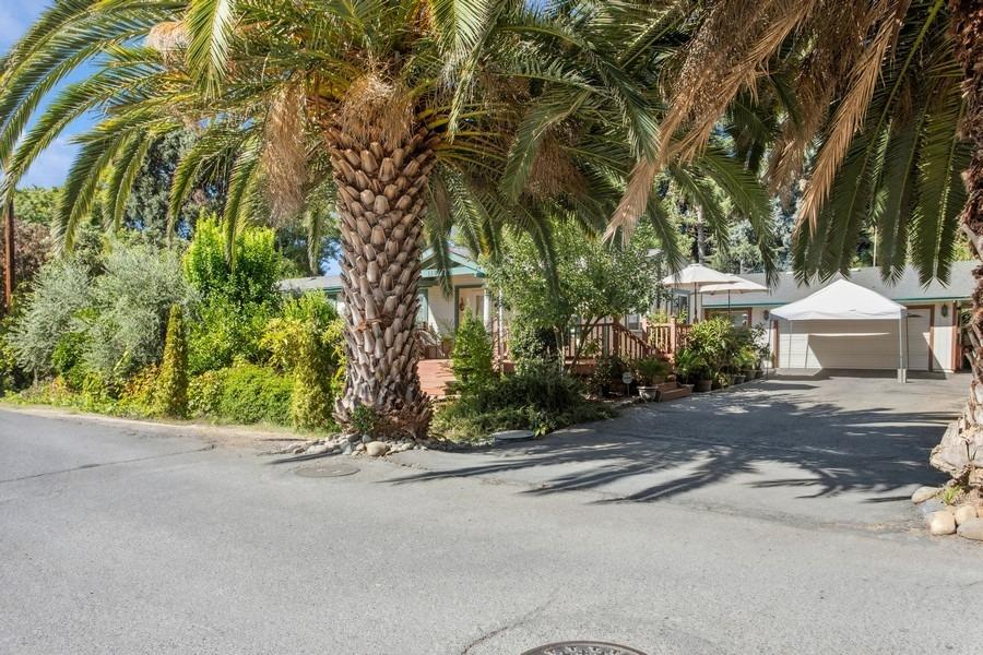 Washington Avenue, Courtland, California image 3