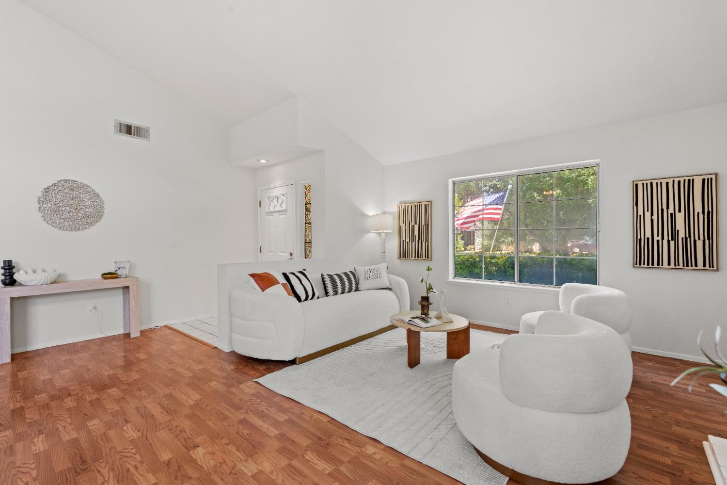 Detail Gallery Image 6 of 42 For 550 Fawn Glen Dr, Tracy,  CA 95376 - 3 Beds | 2 Baths