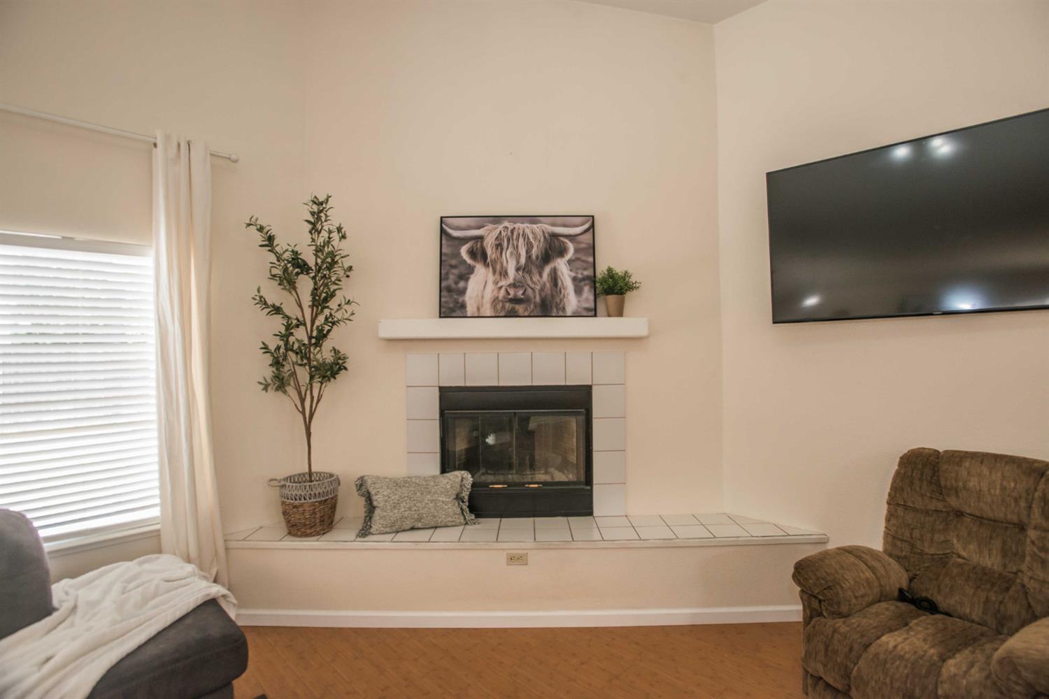 Detail Gallery Image 15 of 47 For 1172 Park Valley Way, Galt,  CA 95632 - 4 Beds | 2 Baths