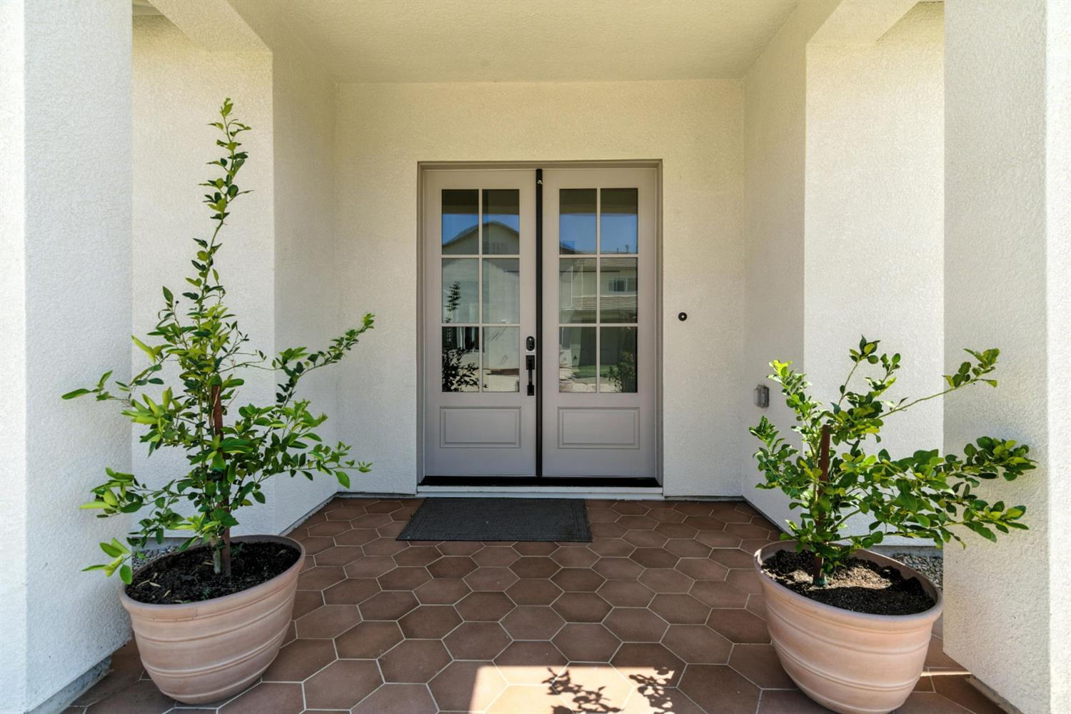 Detail Gallery Image 51 of 73 For 2328 Paramount Ln, Manteca,  CA 95337 - 4 Beds | 3/1 Baths