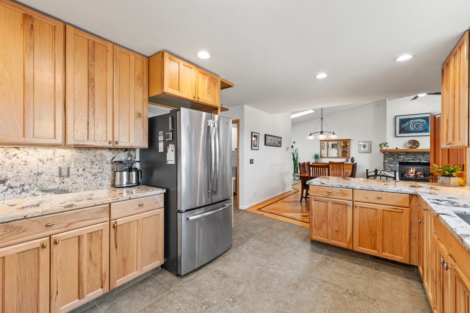 Detail Gallery Image 20 of 74 For 207 Snowberry Ct, Murphys,  CA 95247 - 4 Beds | 3 Baths