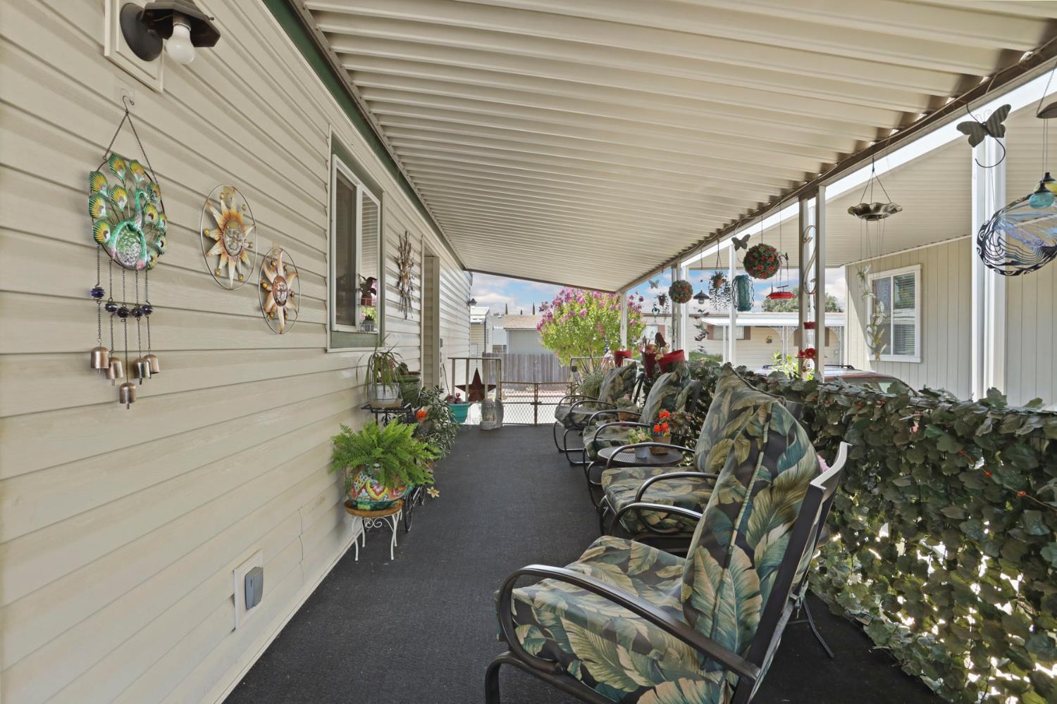 Detail Gallery Image 7 of 31 For 1830 E East Yosemite, Manteca,  CA 95336 - 3 Beds | 2 Baths