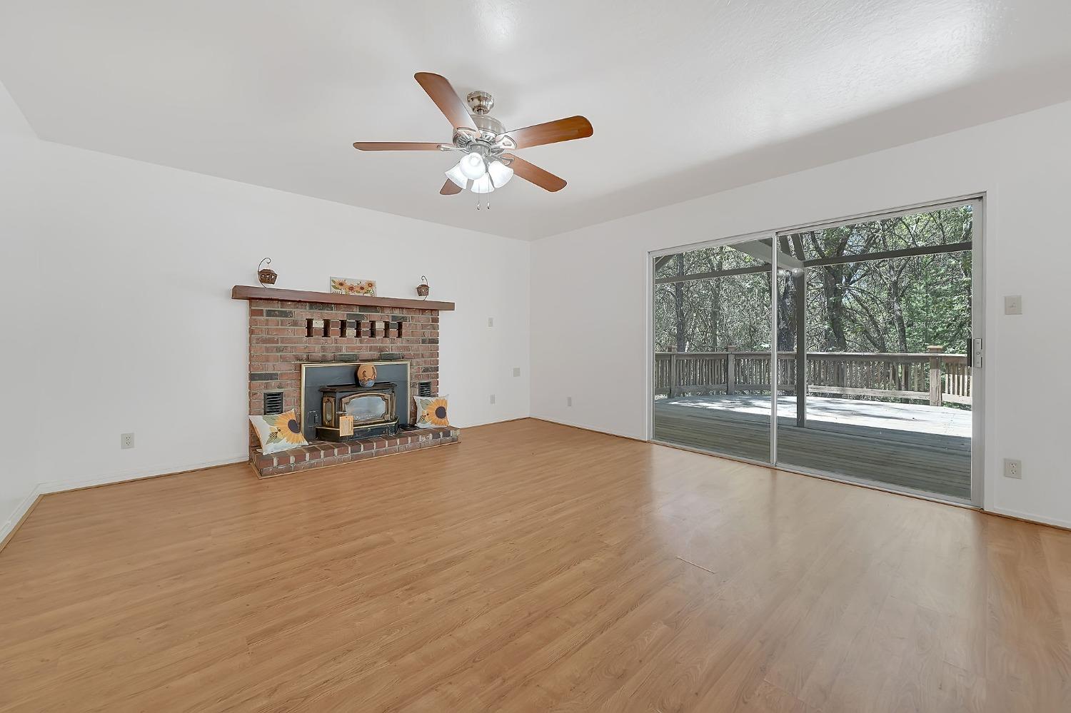 Detail Gallery Image 15 of 72 For 148 Sandy Gulch Ln, West Point,  CA 95255 - 4 Beds | 2 Baths
