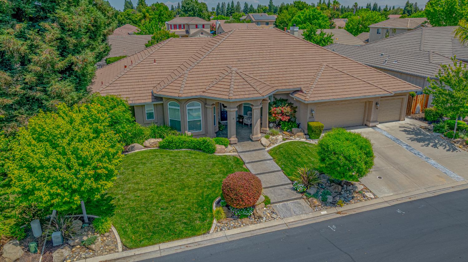 Detail Gallery Image 56 of 61 For 2029 Robin Hood Ln, Merced,  CA 95340 - 4 Beds | 3/1 Baths