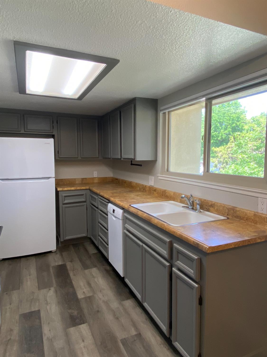 Detail Gallery Image 12 of 24 For 3701 Colonial Dr #92,  Modesto,  CA 95356 - 1 Beds | 1 Baths