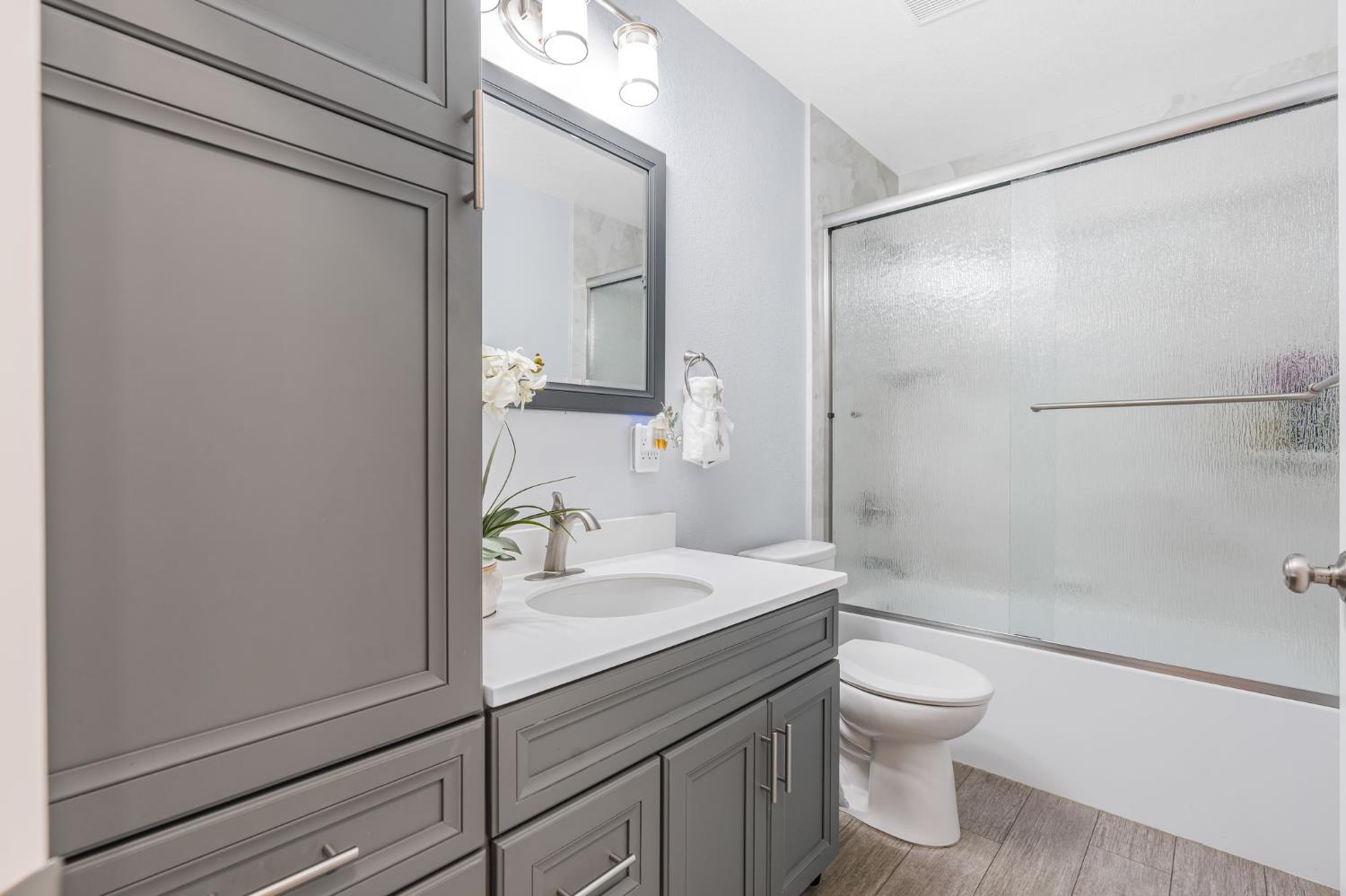 Detail Gallery Image 31 of 38 For 1625 Jasmine Ct, Tracy,  CA 95376 - 4 Beds | 2 Baths