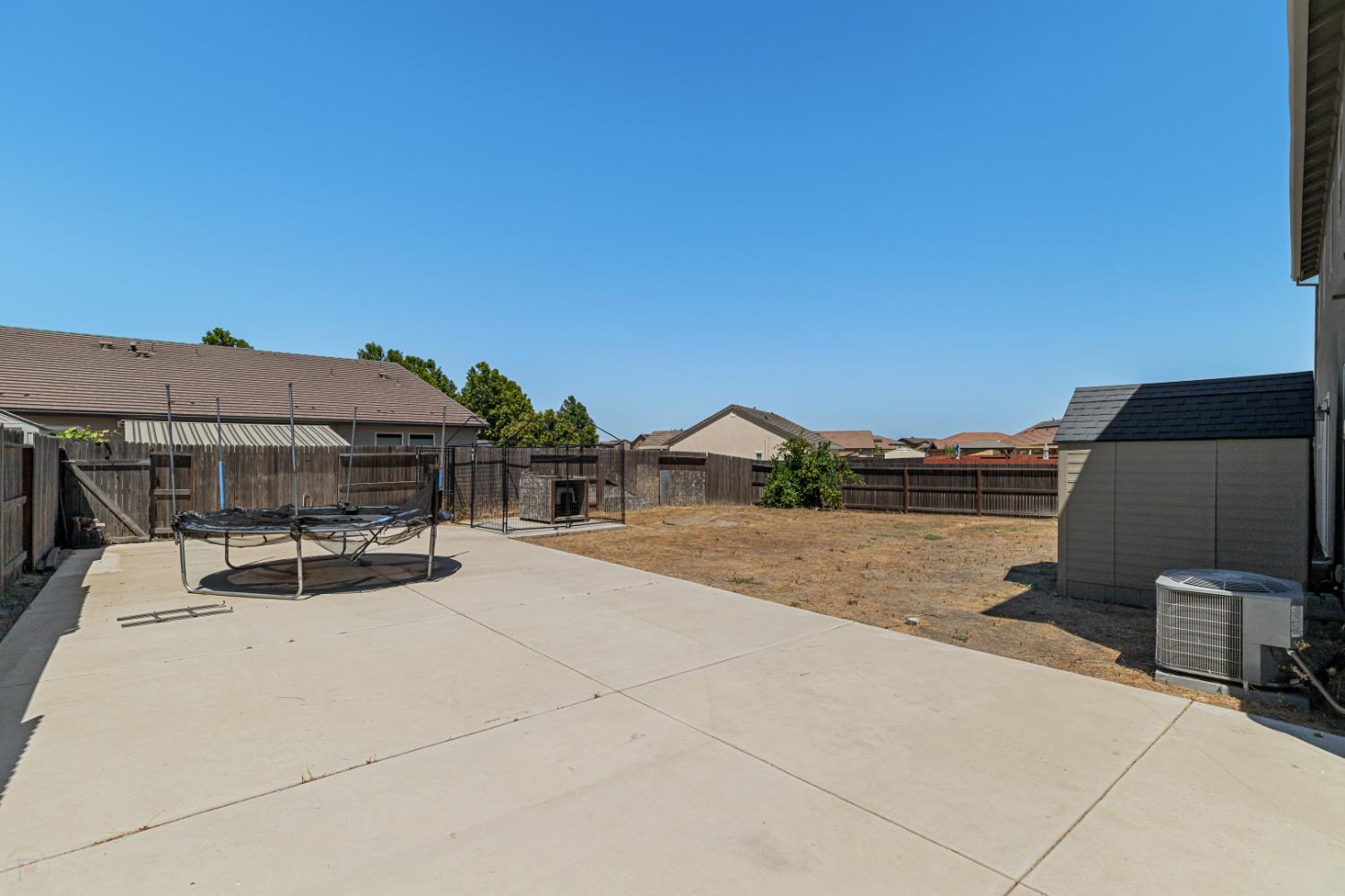 Detail Gallery Image 58 of 65 For 2411 Merlin Ln, Manteca,  CA 95337 - 5 Beds | 3 Baths