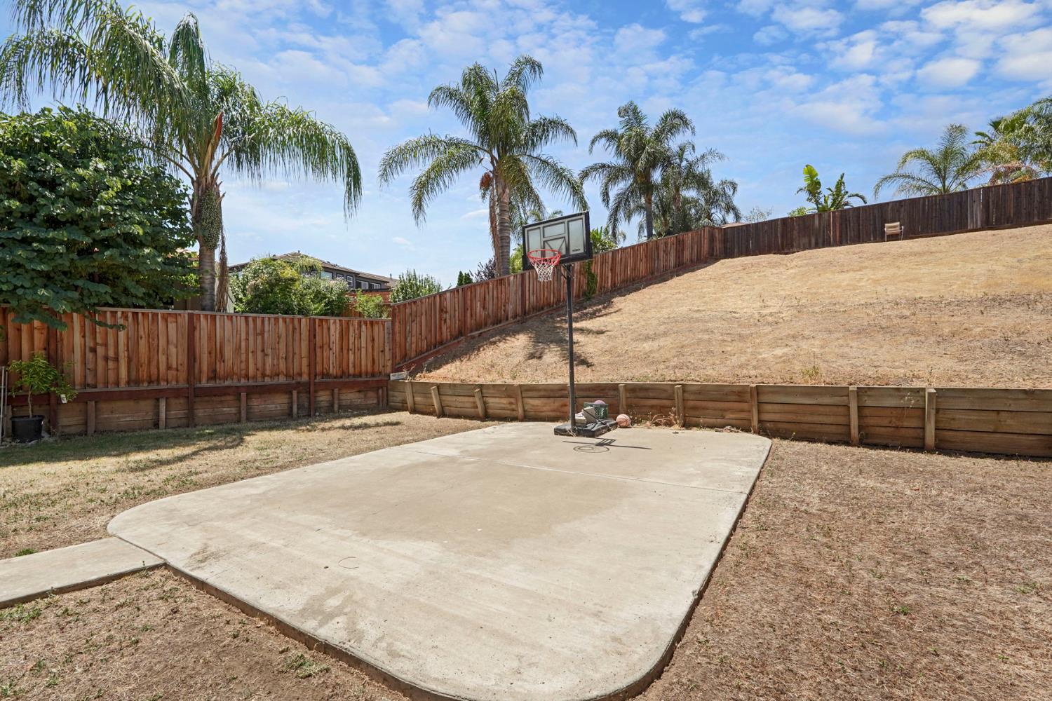 Detail Gallery Image 52 of 55 For 5447 Benttree Way, Antioch,  CA 94531 - 6 Beds | 3 Baths