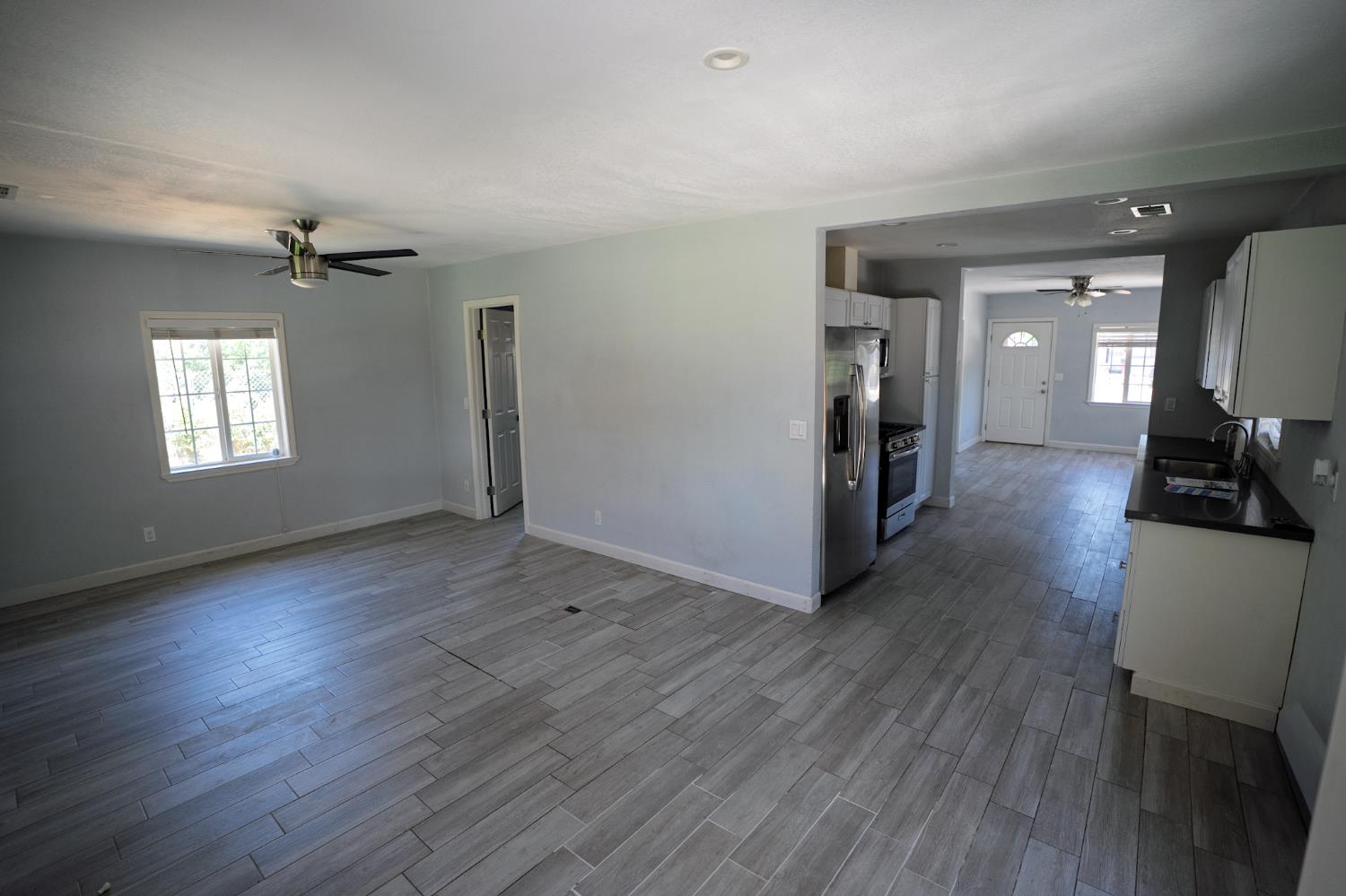 Detail Gallery Image 25 of 35 For 905 S Adelbert Ave, Stockton,  CA 95215 - 2 Beds | 1 Baths