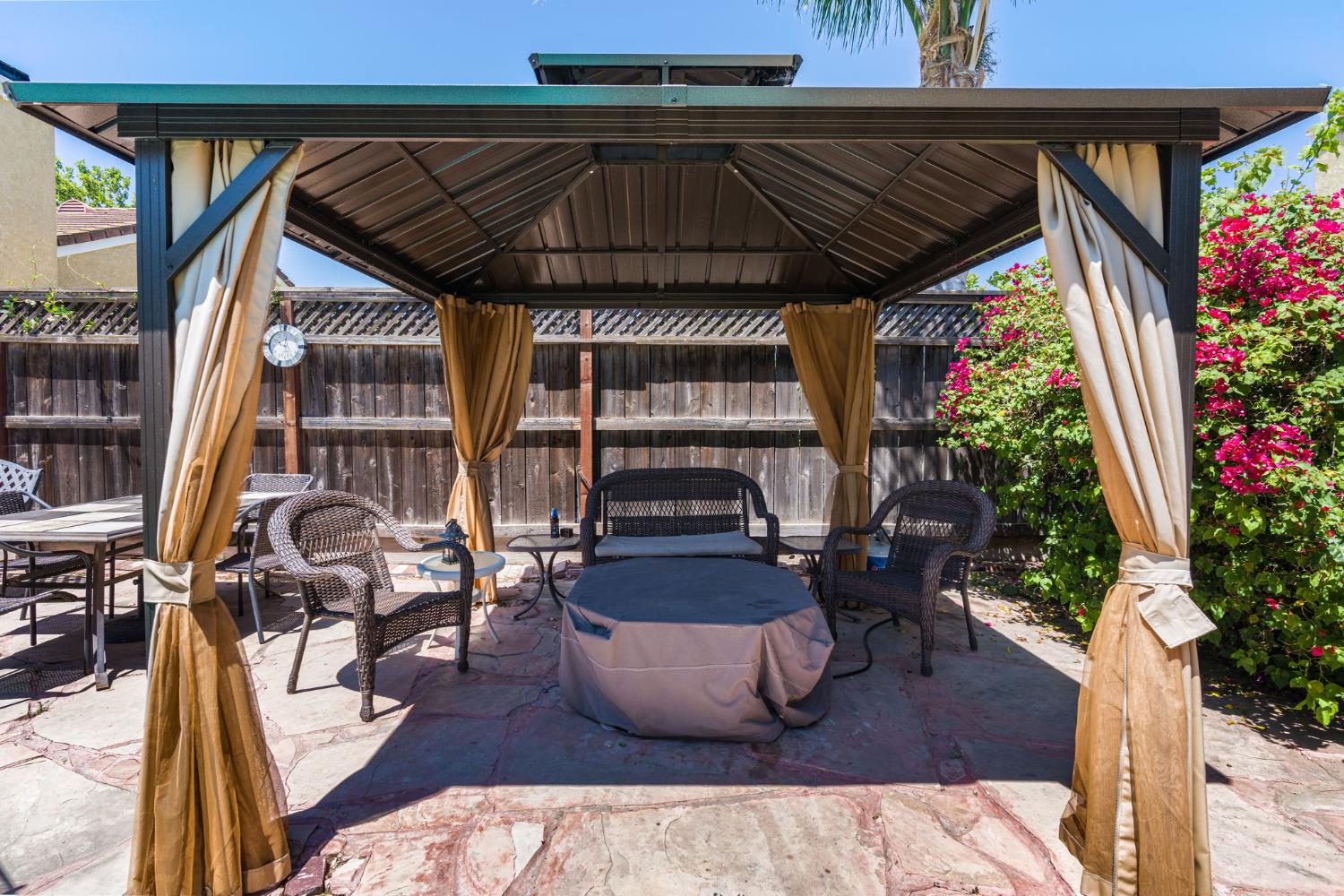Detail Gallery Image 6 of 38 For 1625 Jasmine Ct, Tracy,  CA 95376 - 4 Beds | 2 Baths