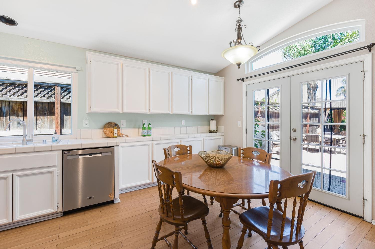 Detail Gallery Image 19 of 38 For 1625 Jasmine Ct, Tracy,  CA 95376 - 4 Beds | 2 Baths