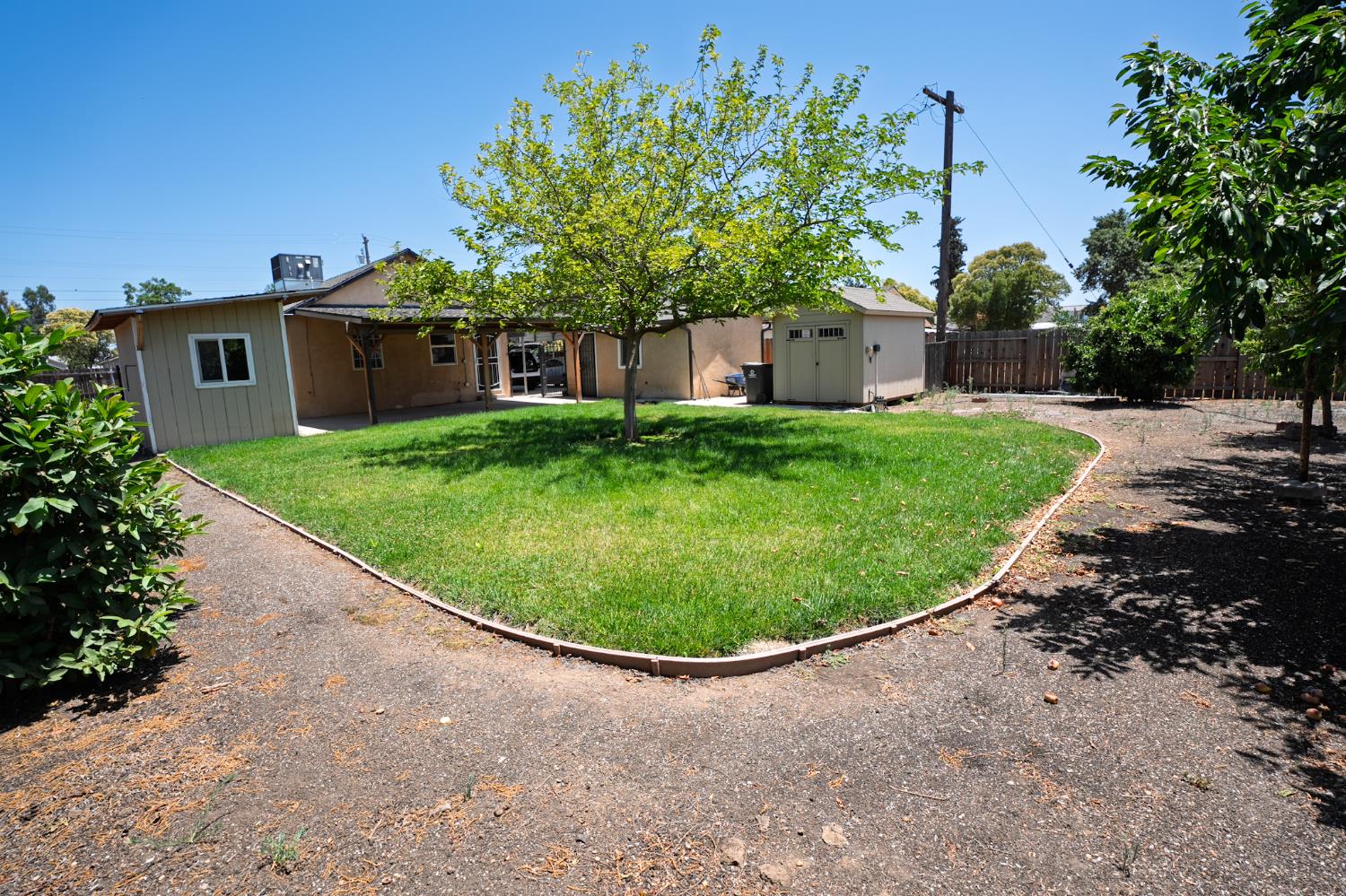 Detail Gallery Image 22 of 35 For 905 S Adelbert Ave, Stockton,  CA 95215 - 2 Beds | 1 Baths