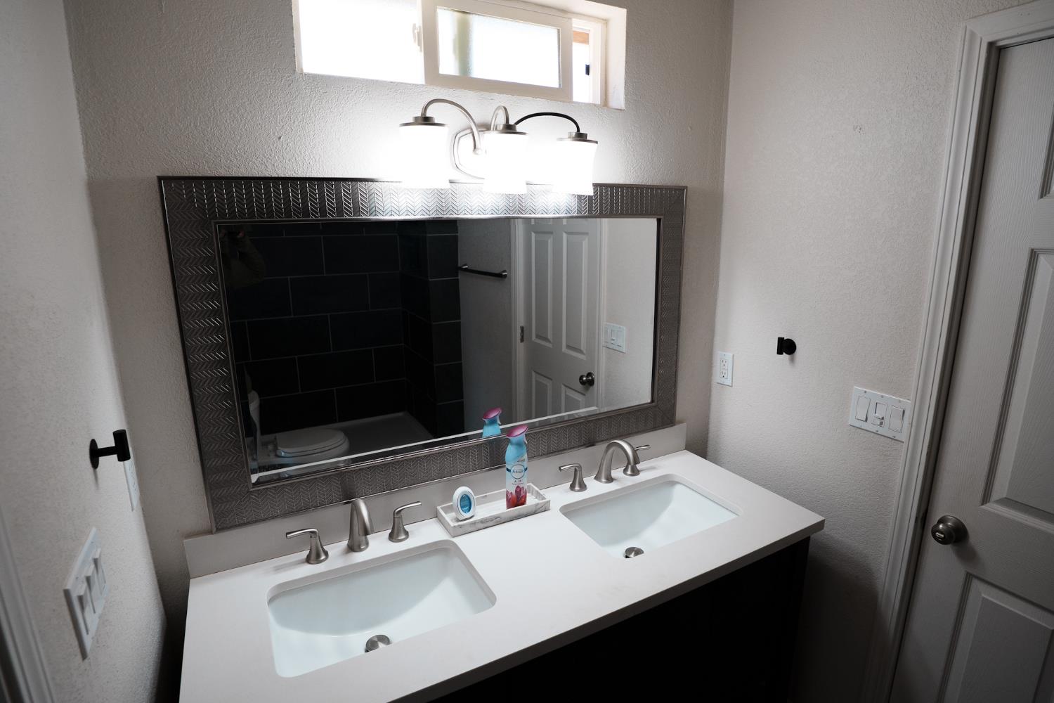 Detail Gallery Image 30 of 35 For 905 S Adelbert Ave, Stockton,  CA 95215 - 2 Beds | 1 Baths