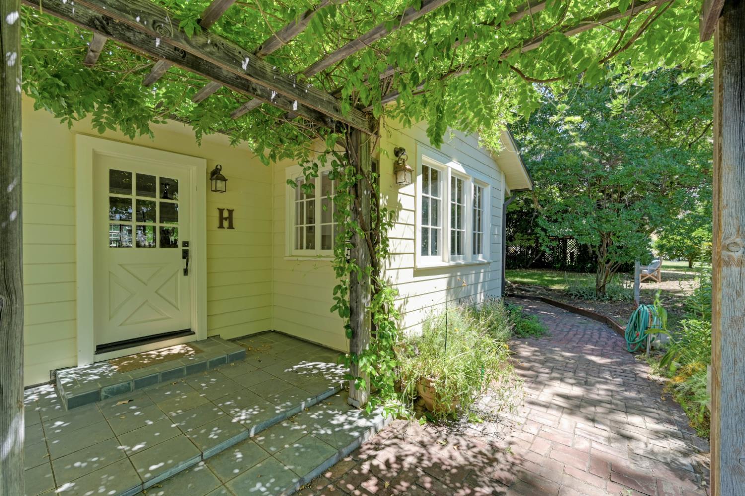 Detail Gallery Image 8 of 79 For 6535 State Highway 16, Guinda,  CA 95637 - 2 Beds | 2 Baths