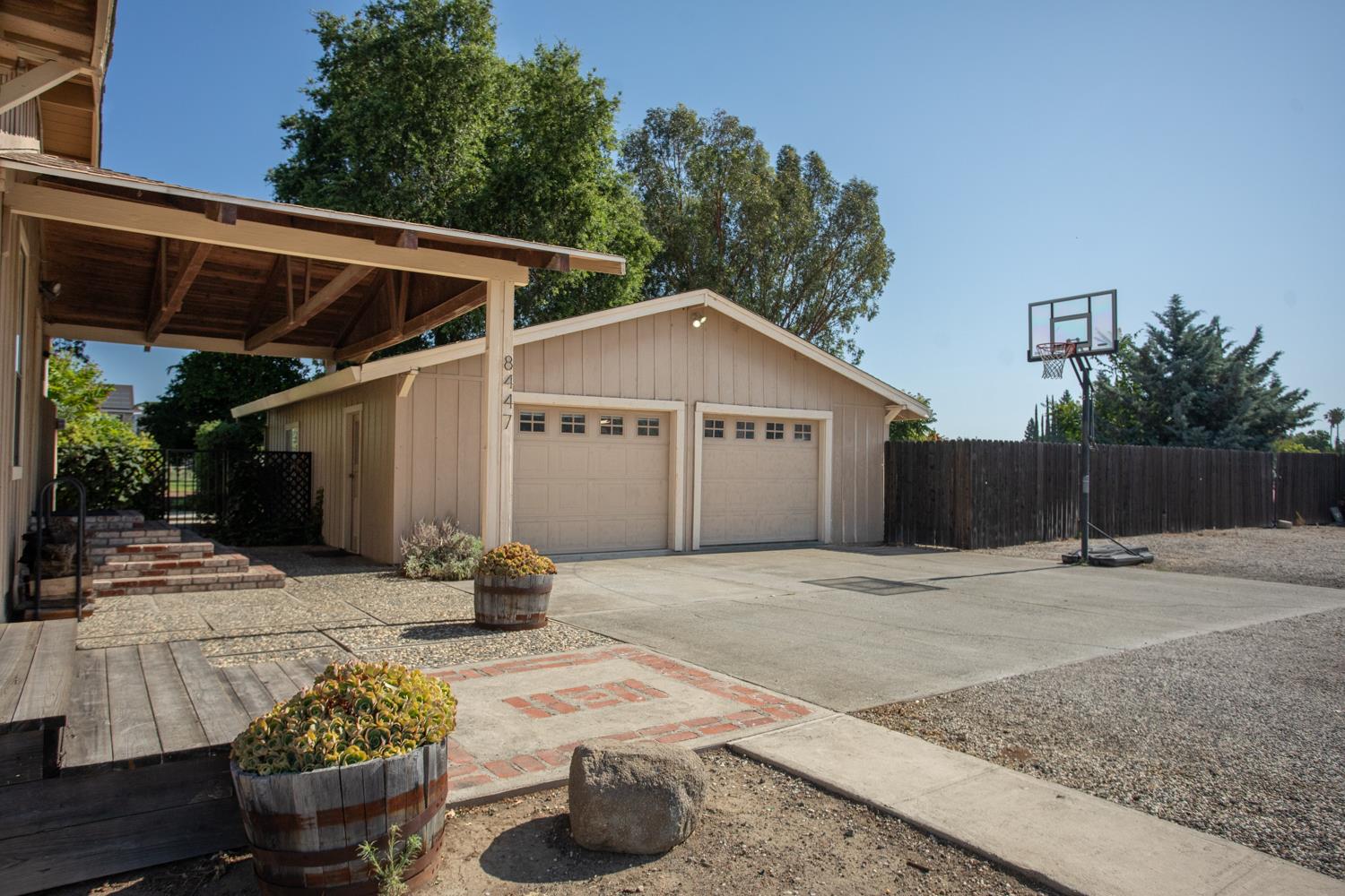 Detail Gallery Image 9 of 73 For 8447 Marshall St, Sutter,  CA 95982 - 3 Beds | 2 Baths