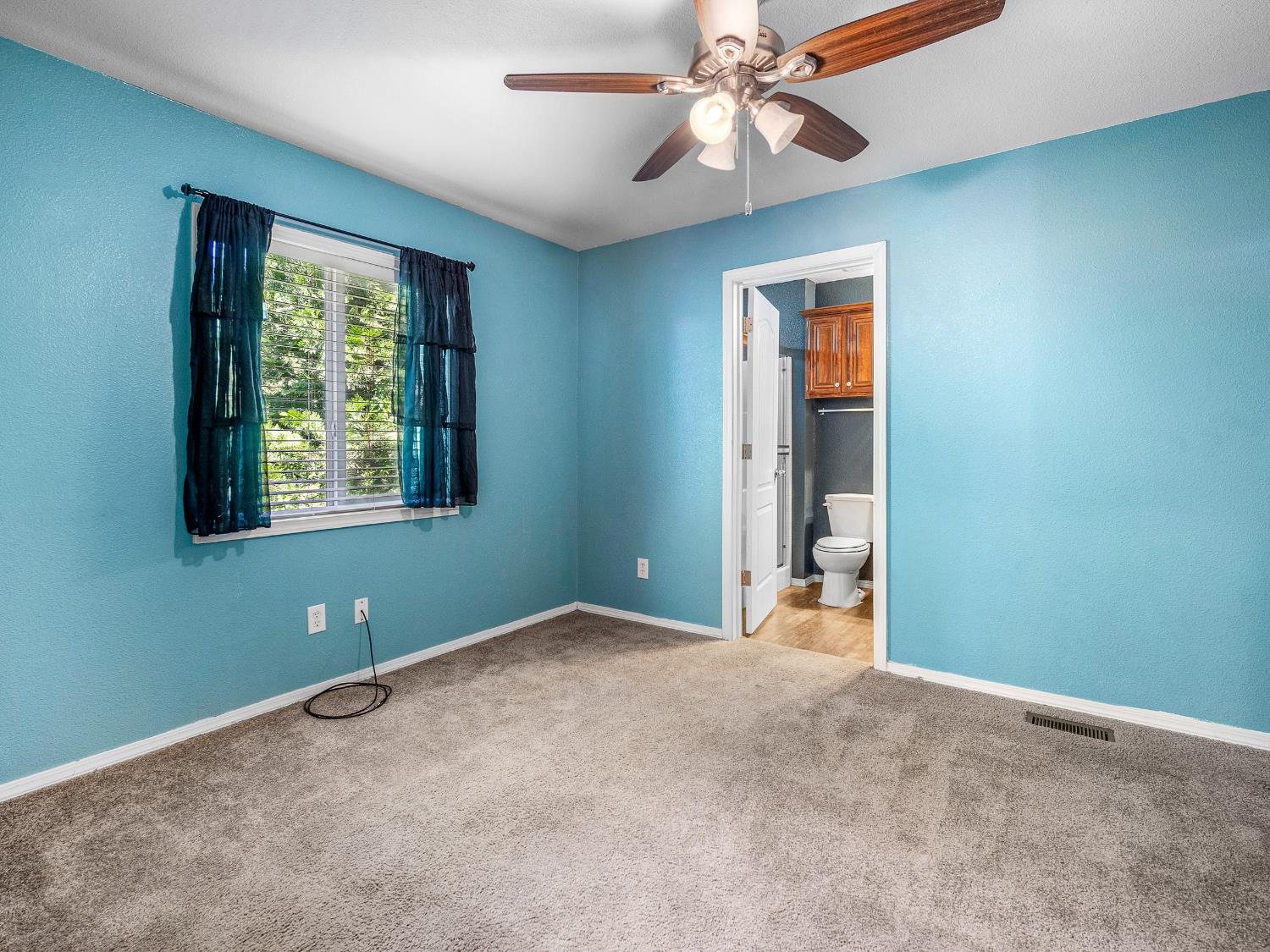 Detail Gallery Image 5 of 24 For 2933 Forebay Rd 28, Pollock Pines,  CA 95726 - 2 Beds | 2 Baths