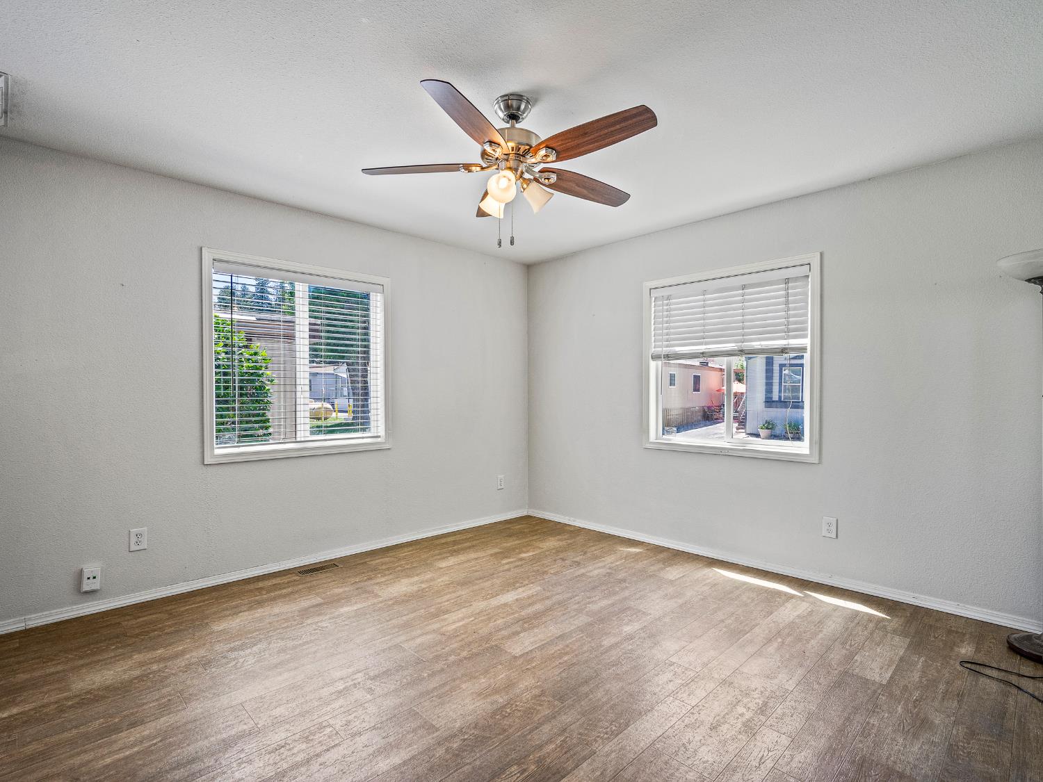 Detail Gallery Image 12 of 24 For 2933 Forebay Rd 28, Pollock Pines,  CA 95726 - 2 Beds | 2 Baths