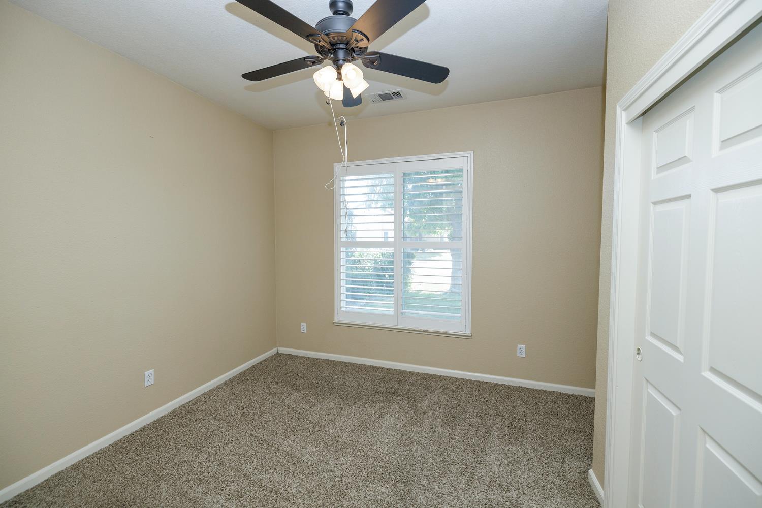 Detail Gallery Image 40 of 49 For 1813 Heartnut Way, Hughson,  CA 95326 - 3 Beds | 2 Baths