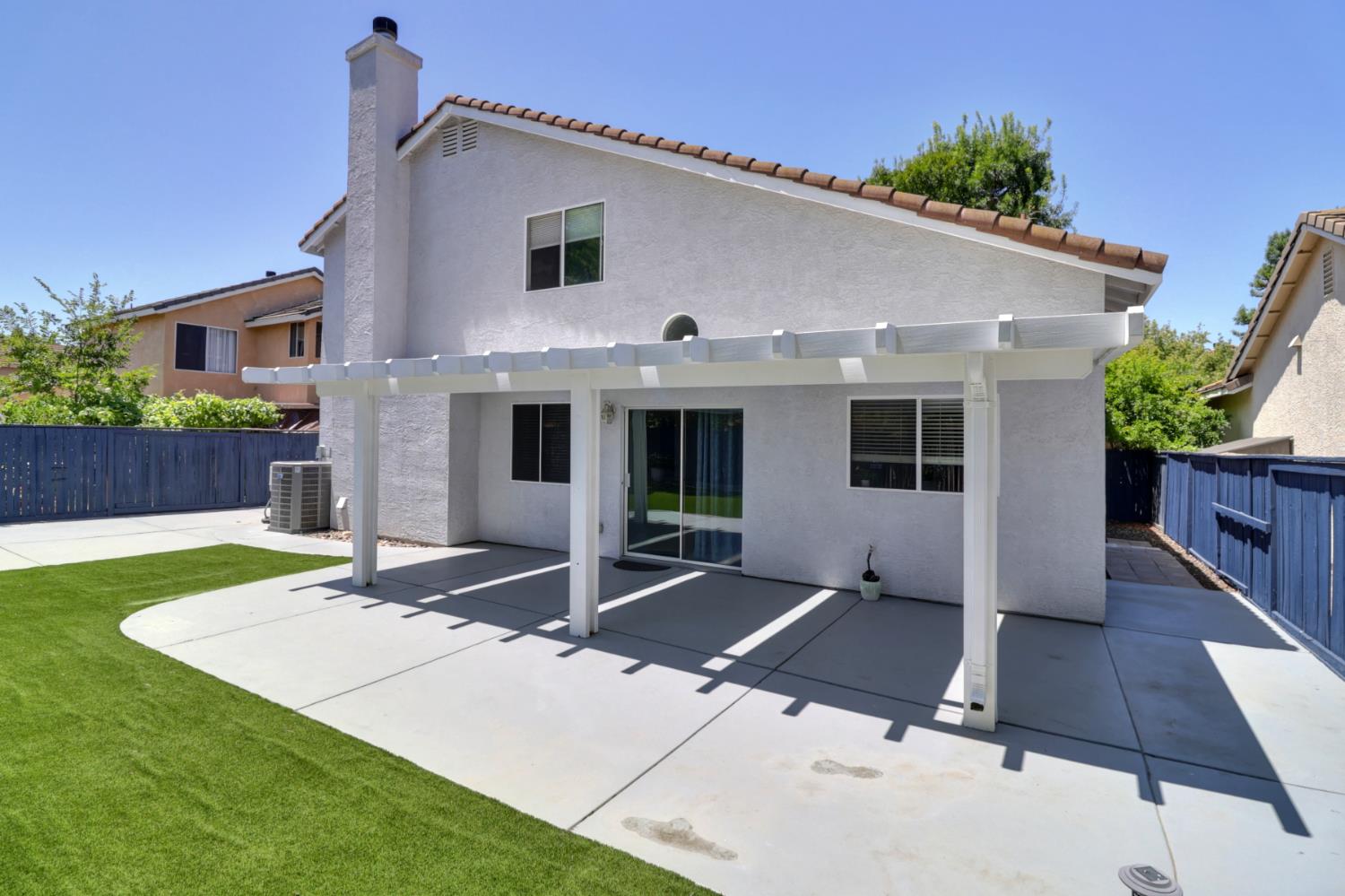 Detail Gallery Image 60 of 75 For 9473 Windrift Ln, Elk Grove,  CA 95758 - 4 Beds | 2/1 Baths