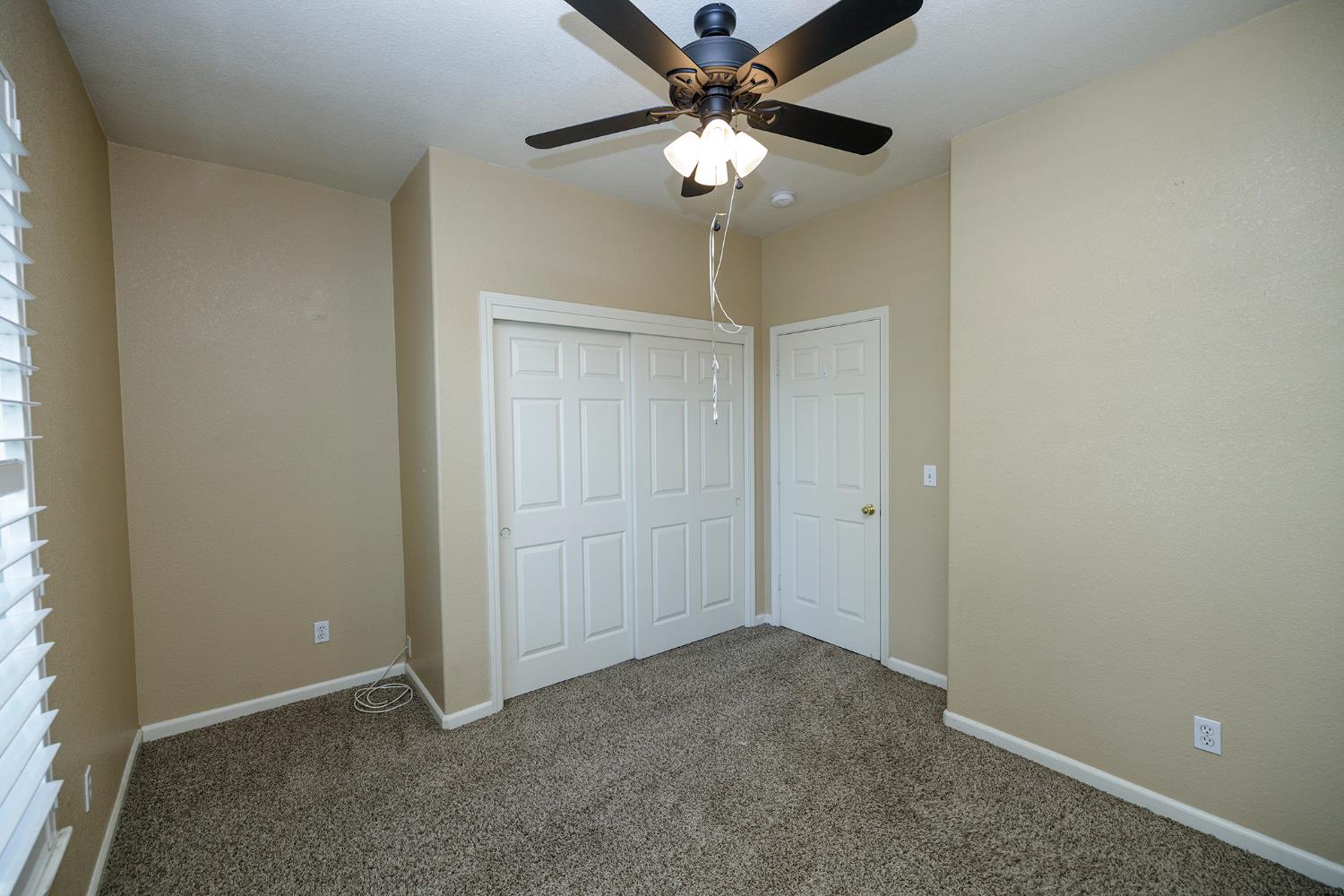 Detail Gallery Image 39 of 49 For 1813 Heartnut Way, Hughson,  CA 95326 - 3 Beds | 2 Baths