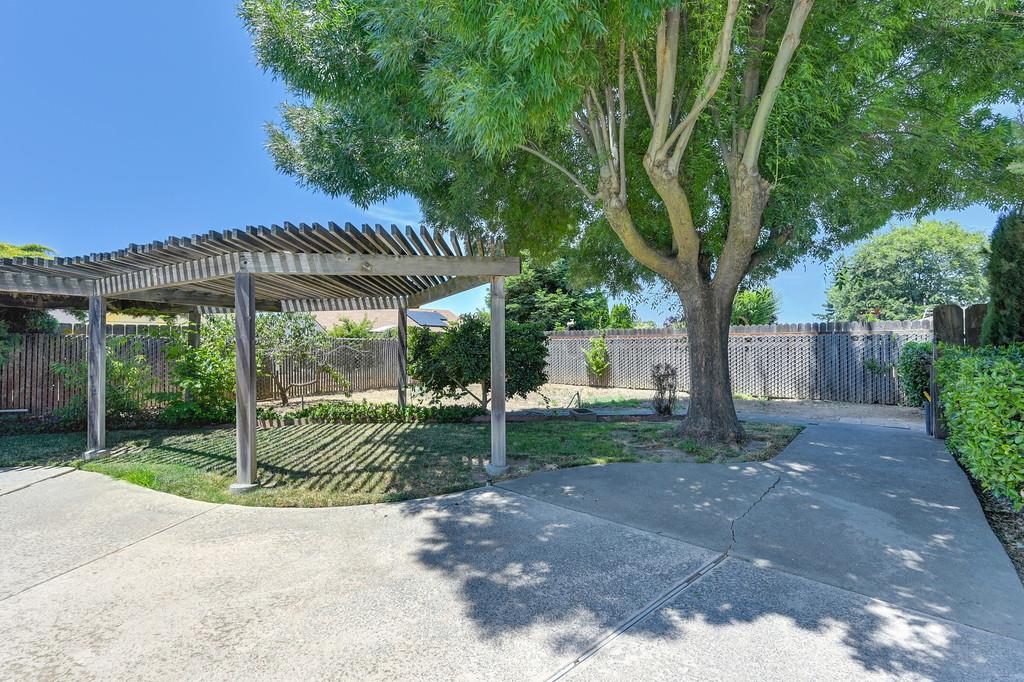 Detail Gallery Image 70 of 72 For 18493 N Jack Tone Rd, Lockeford,  CA 95237 - 4 Beds | 2/1 Baths