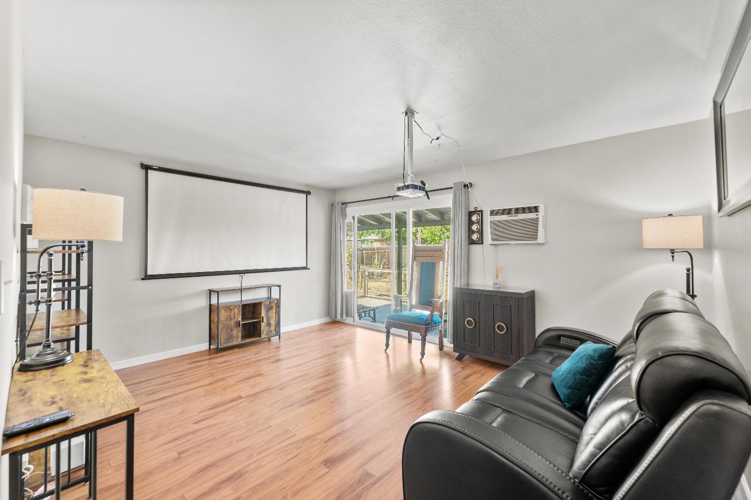Thores Street, Rancho Cordova, California image 49