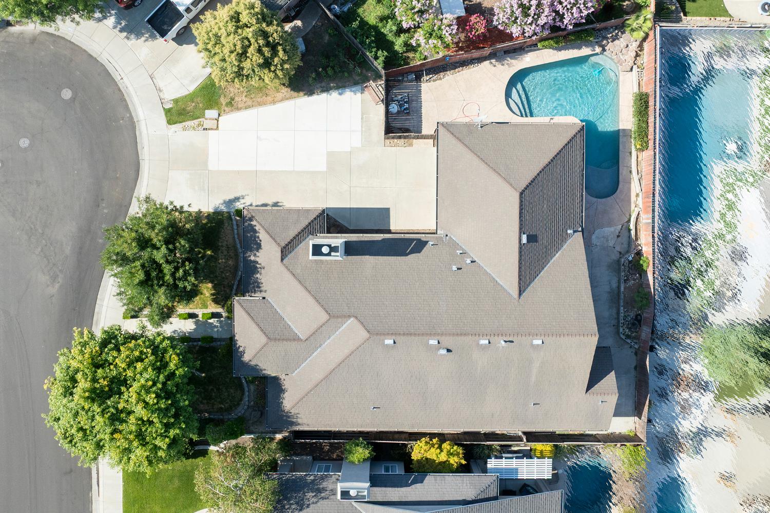 Detail Gallery Image 6 of 49 For 1813 Heartnut Way, Hughson,  CA 95326 - 3 Beds | 2 Baths