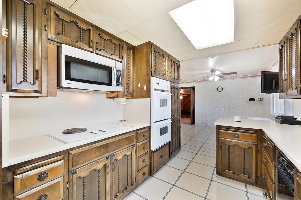 Detail Gallery Image 26 of 72 For 18493 N Jack Tone Rd, Lockeford,  CA 95237 - 4 Beds | 2/1 Baths