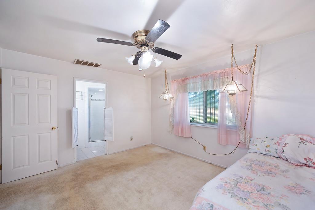 Detail Gallery Image 19 of 72 For 18493 N Jack Tone Rd, Lockeford,  CA 95237 - 4 Beds | 2/1 Baths