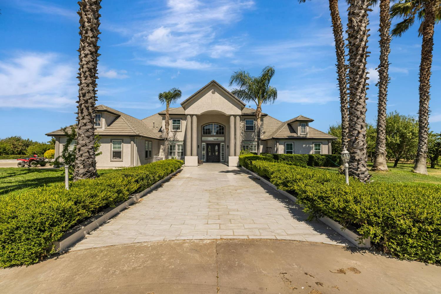 Detail Gallery Image 6 of 90 For 12732 N West Ln, Lodi,  CA 95240 - 6 Beds | 5/1 Baths