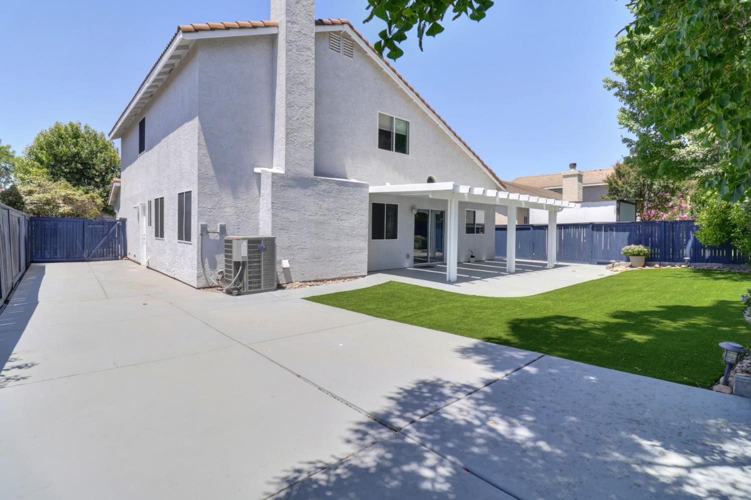 Detail Gallery Image 54 of 75 For 9473 Windrift Ln, Elk Grove,  CA 95758 - 4 Beds | 2/1 Baths