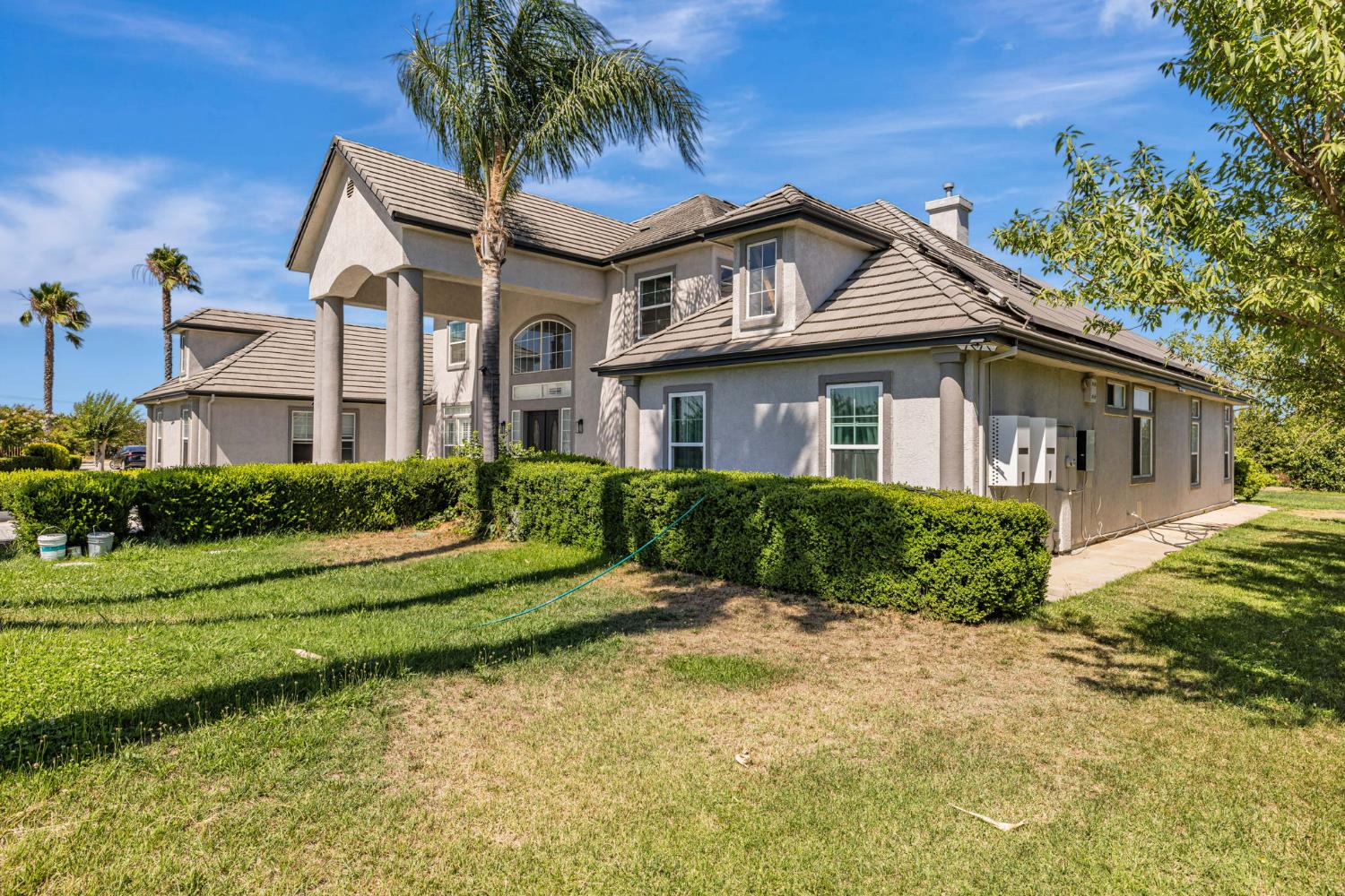 Detail Gallery Image 7 of 90 For 12732 N West Ln, Lodi,  CA 95240 - 6 Beds | 5/1 Baths