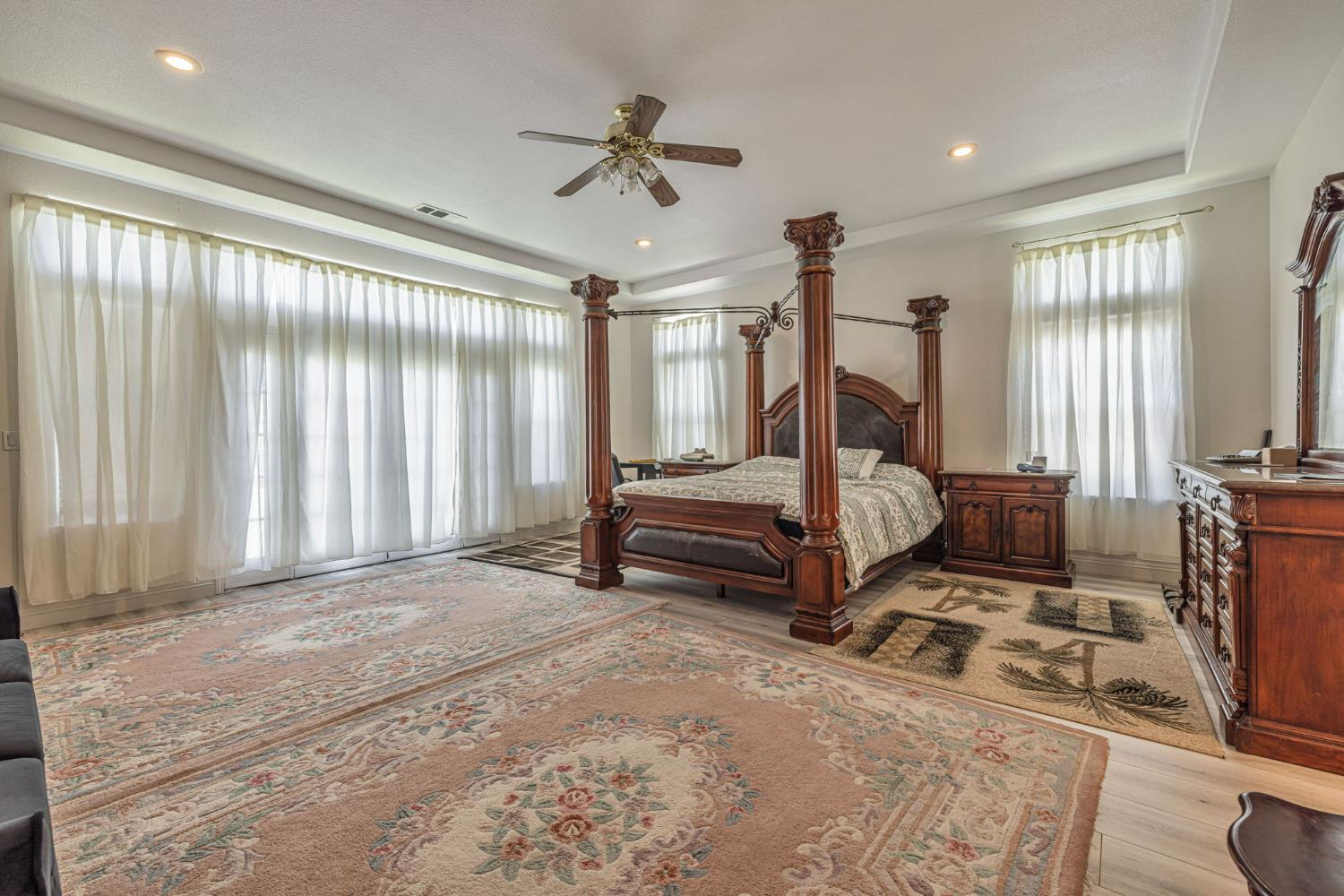 Detail Gallery Image 50 of 90 For 12732 N West Ln, Lodi,  CA 95240 - 6 Beds | 5/1 Baths