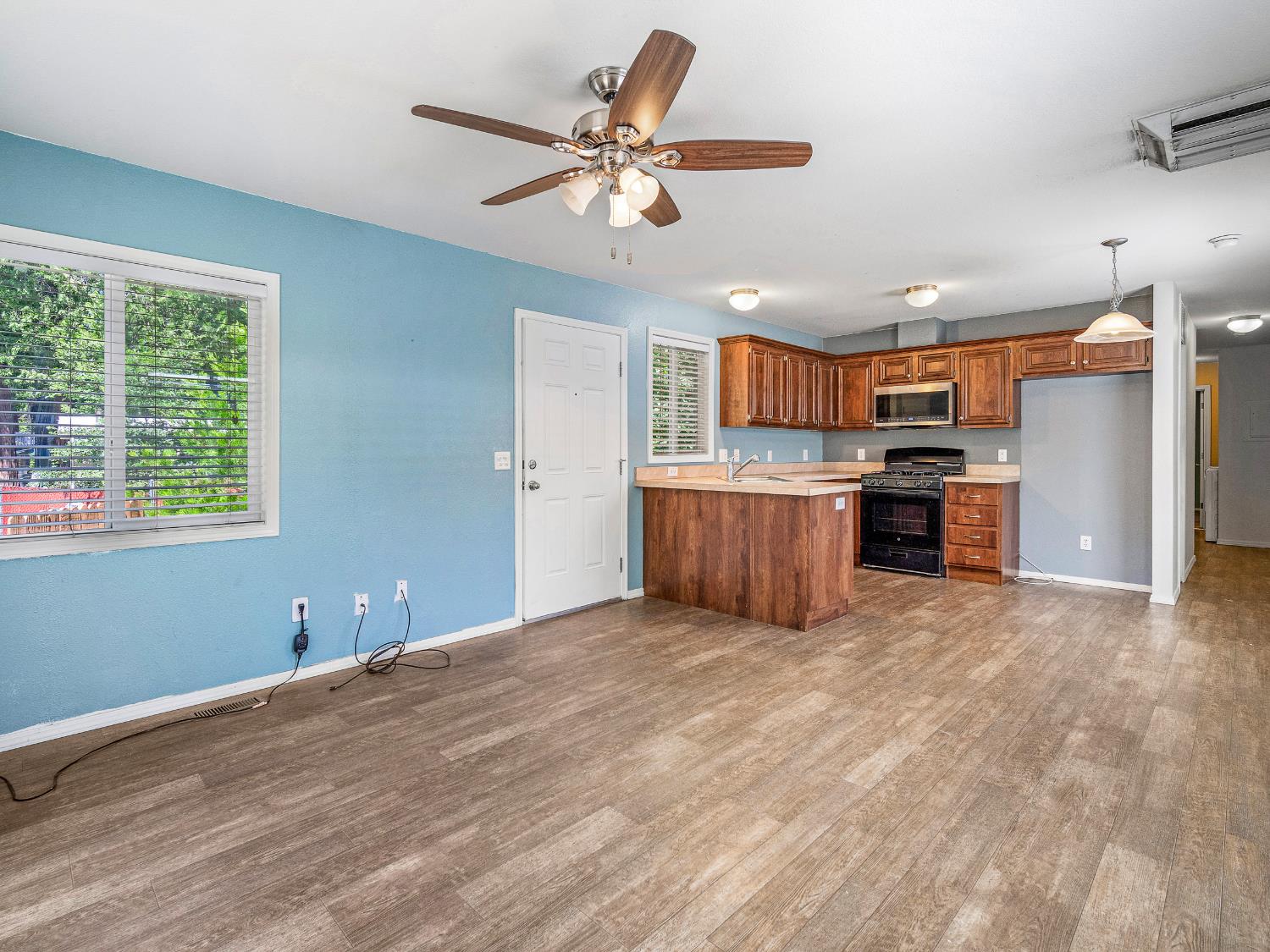 Detail Gallery Image 13 of 24 For 2933 Forebay Rd 28, Pollock Pines,  CA 95726 - 2 Beds | 2 Baths