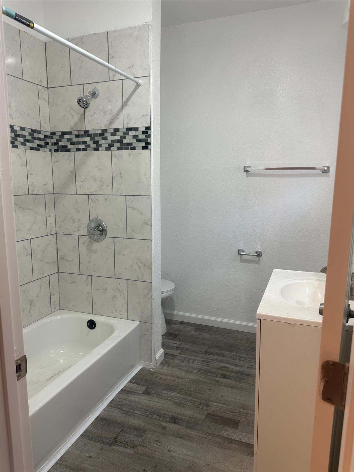 Detail Gallery Image 11 of 18 For 1224 Pinchot, Stockton,  CA 95205 - 3 Beds | 2 Baths