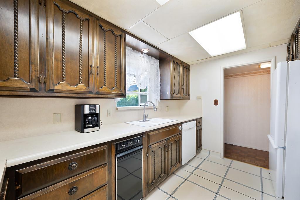 Detail Gallery Image 28 of 72 For 18493 N Jack Tone Rd, Lockeford,  CA 95237 - 4 Beds | 2/1 Baths