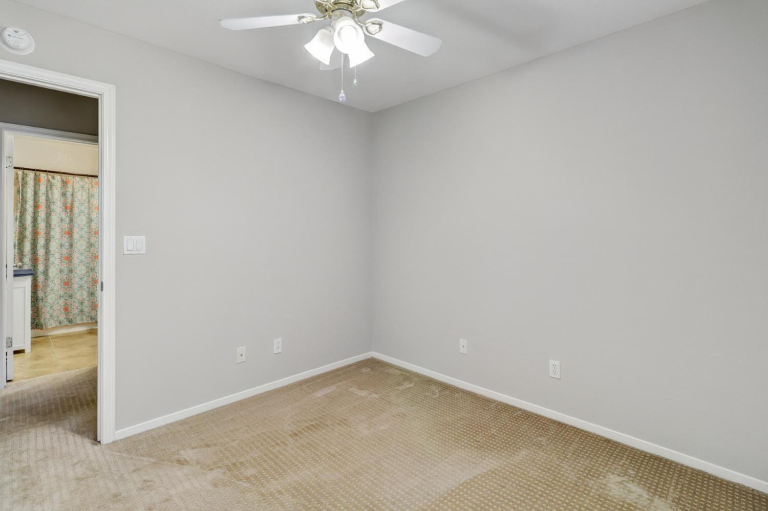 Detail Gallery Image 51 of 75 For 9473 Windrift Ln, Elk Grove,  CA 95758 - 4 Beds | 2/1 Baths
