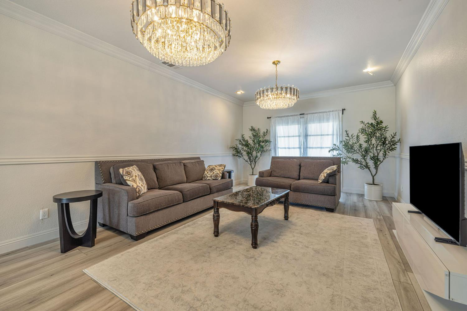 Detail Gallery Image 30 of 90 For 12732 N West Ln, Lodi,  CA 95240 - 6 Beds | 5/1 Baths