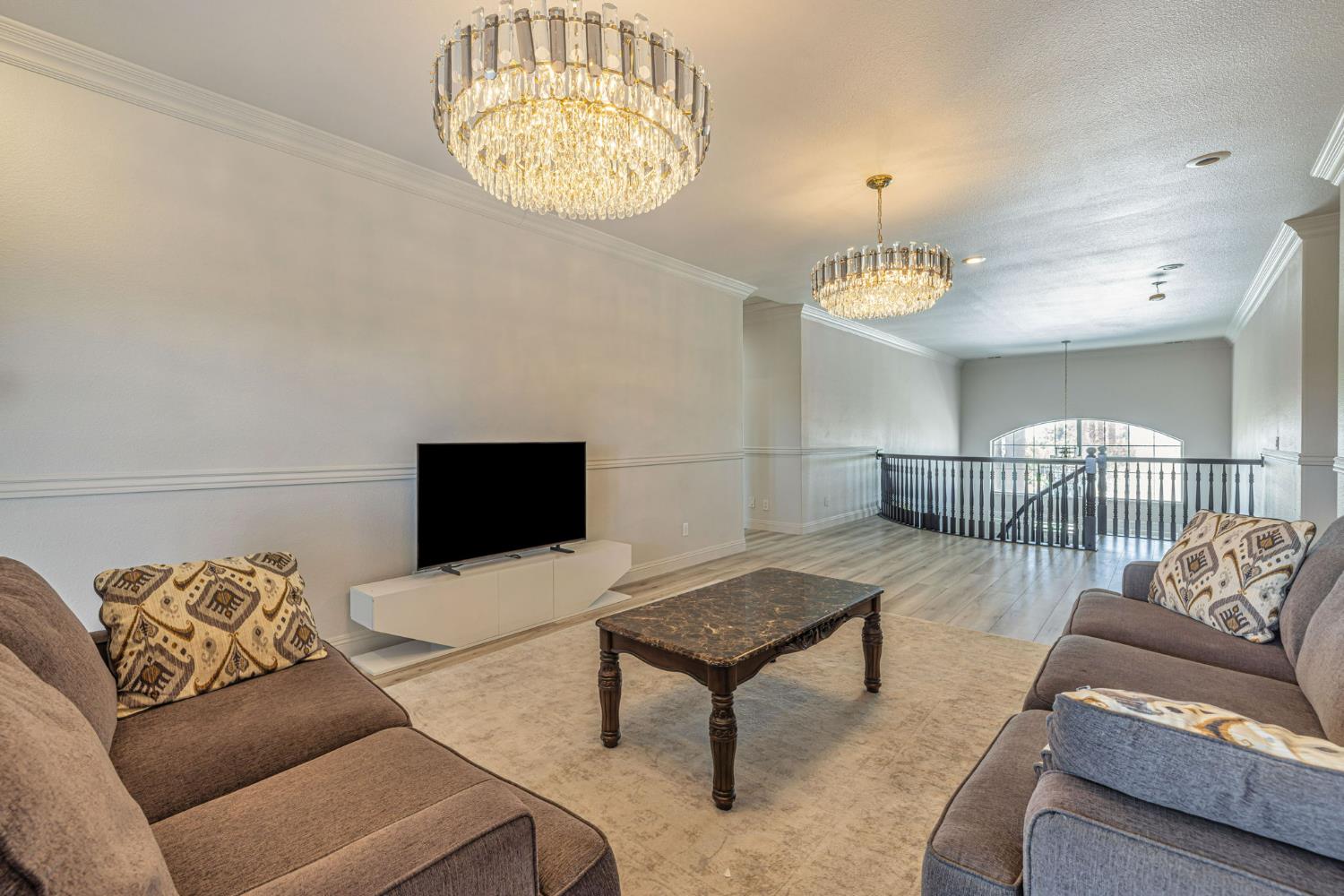 Detail Gallery Image 32 of 90 For 12732 N West Ln, Lodi,  CA 95240 - 6 Beds | 5/1 Baths