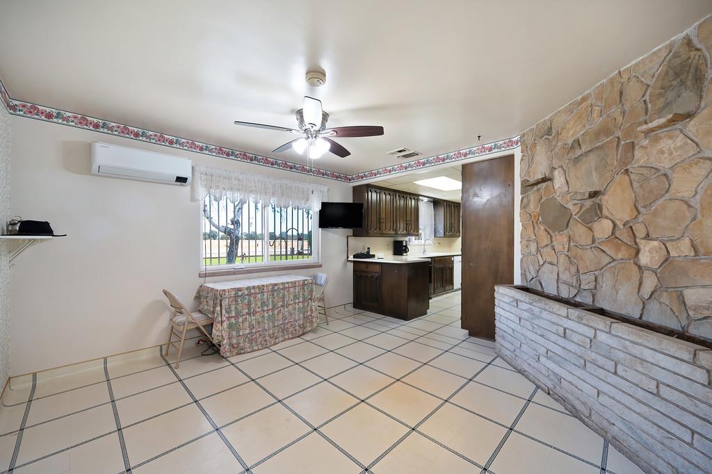 Detail Gallery Image 33 of 72 For 18493 N Jack Tone Rd, Lockeford,  CA 95237 - 4 Beds | 2/1 Baths