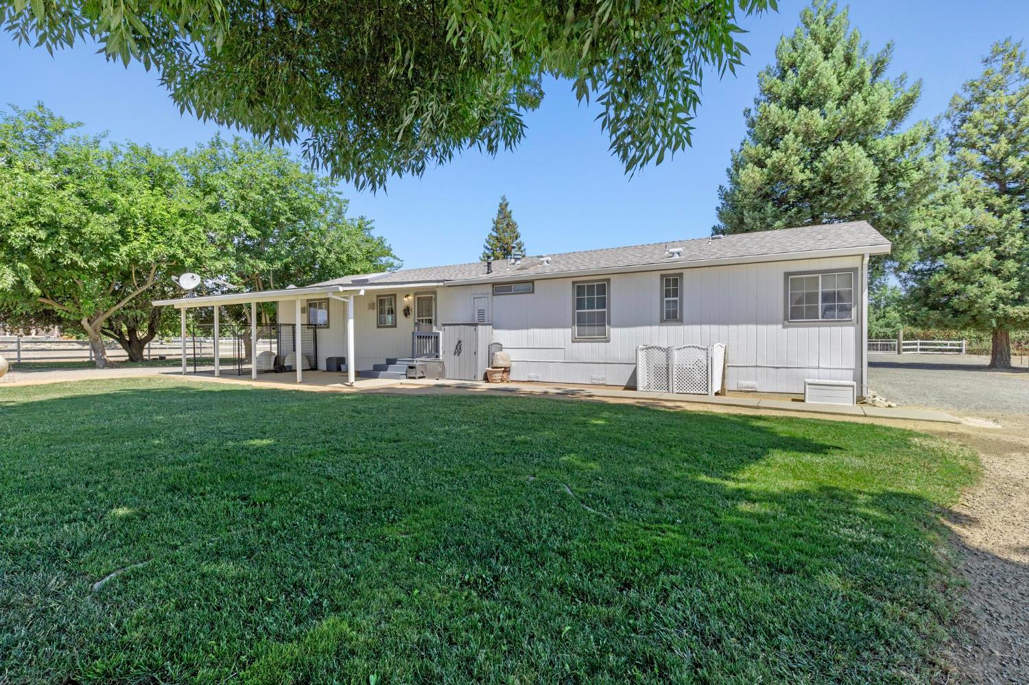 Detail Gallery Image 33 of 67 For 536 Young Ave, Arbuckle,  CA 95912 - 3 Beds | 2 Baths