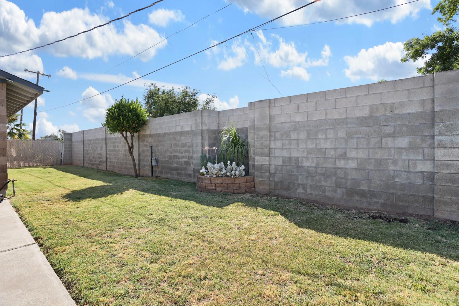 Detail Gallery Image 53 of 67 For 2028 Report Ave, Stockton,  CA 95205 - 3 Beds | 2/1 Baths