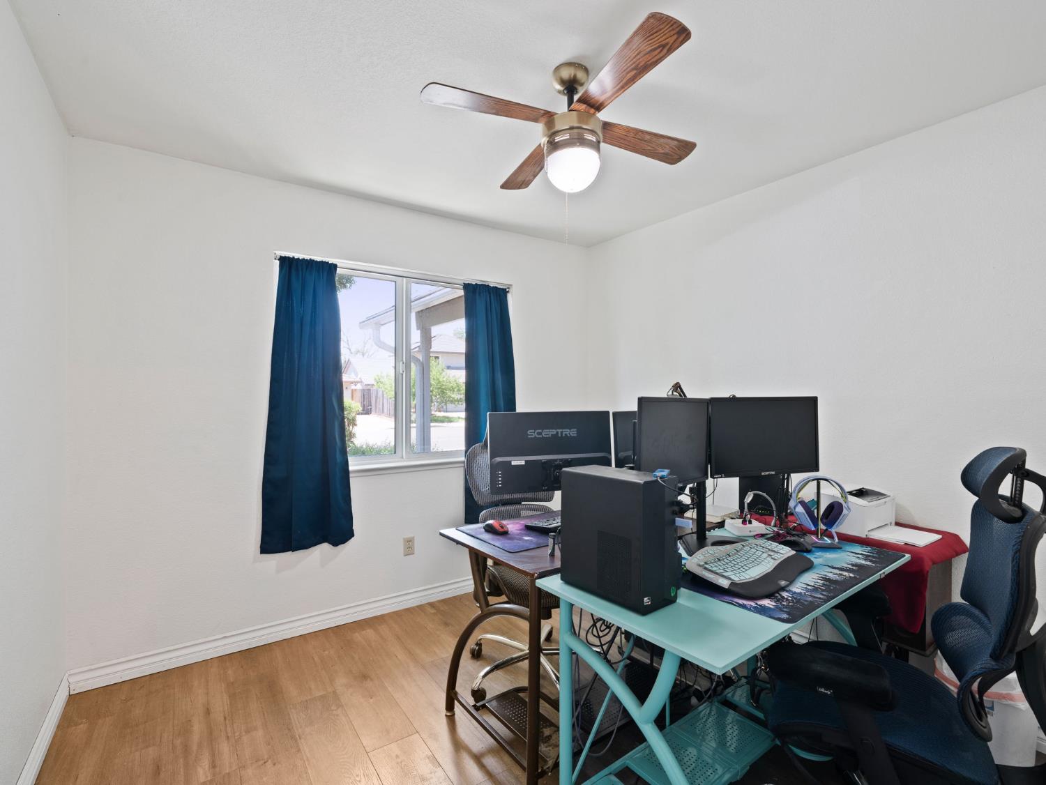 Detail Gallery Image 22 of 33 For 411 Dry Creek Ln, Winters,  CA 95694 - 4 Beds | 2 Baths