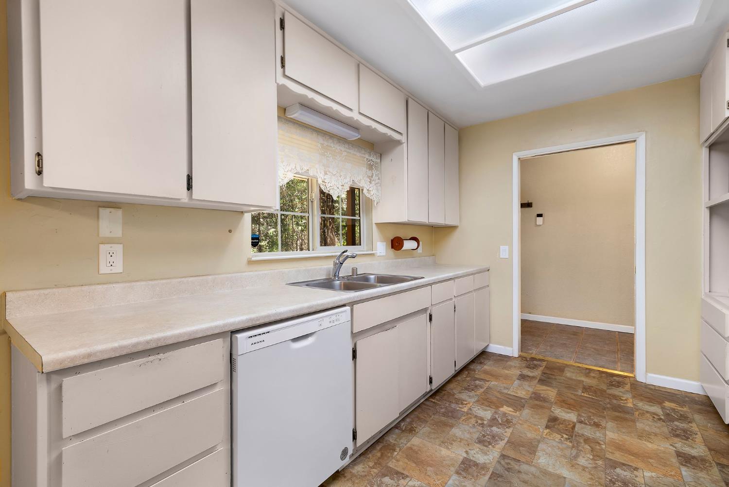 Detail Gallery Image 10 of 36 For 14858 Colter Way, Magalia,  CA 95954 - 2 Beds | 2 Baths