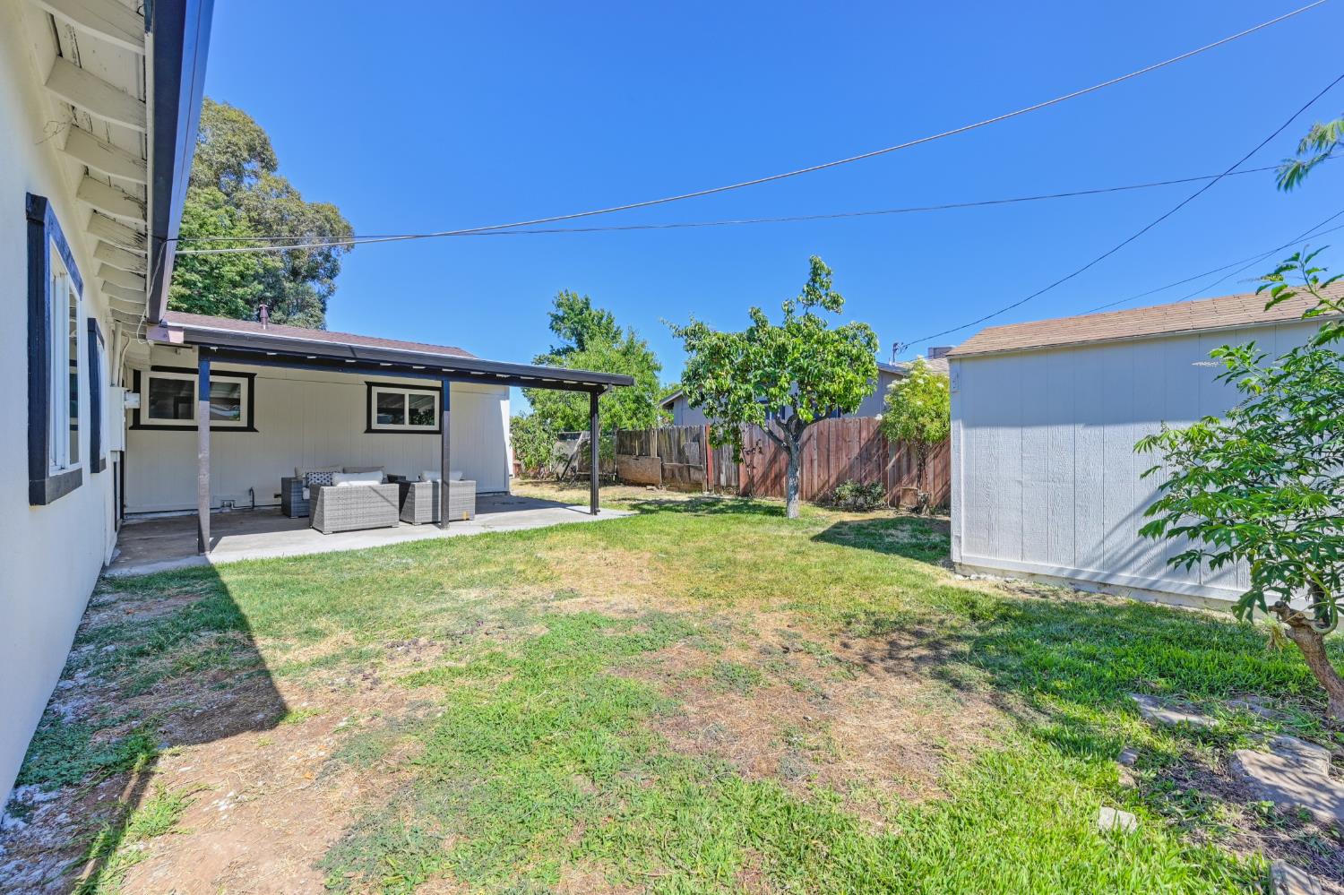 Detail Gallery Image 61 of 65 For 3180 Loma Verde Way, Sacramento,  CA 95822 - 4 Beds | 2 Baths