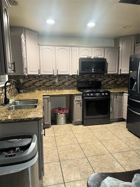 Detail Gallery Image 12 of 21 For 2228 S Pilgrim St, Stockton,  CA 95206 - 3 Beds | 2 Baths