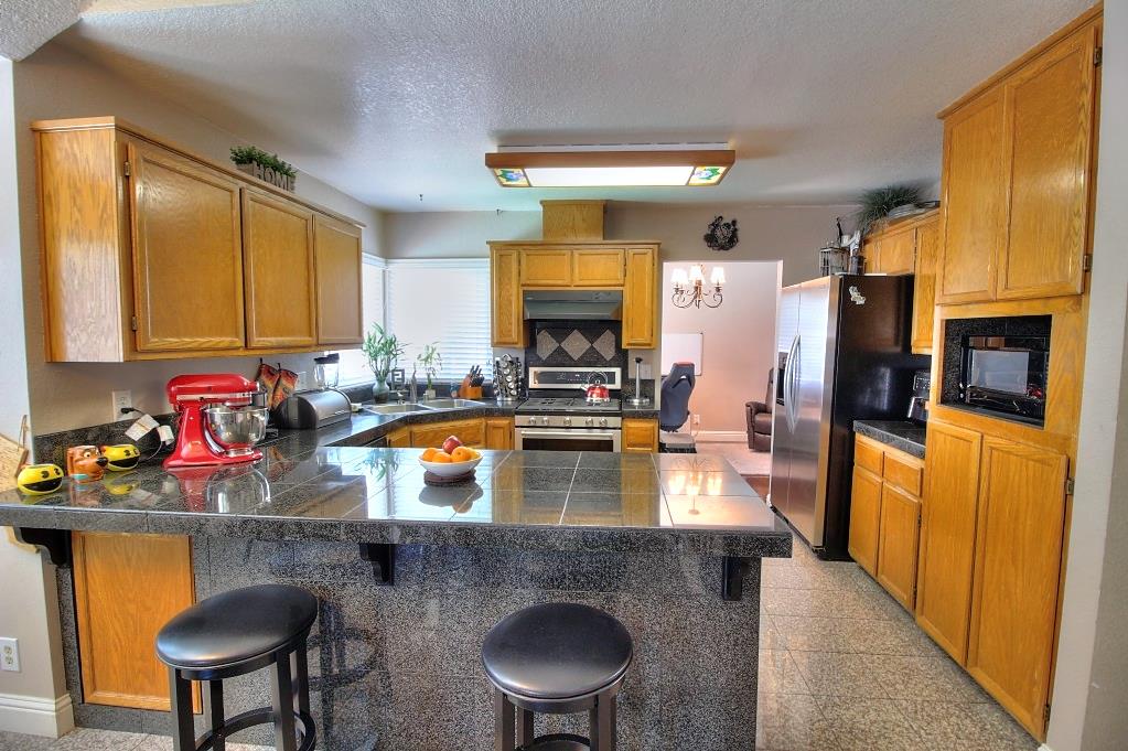 Detail Gallery Image 23 of 70 For 1518 Glenwood Ct, Escalon,  CA 95320 - 4 Beds | 3 Baths