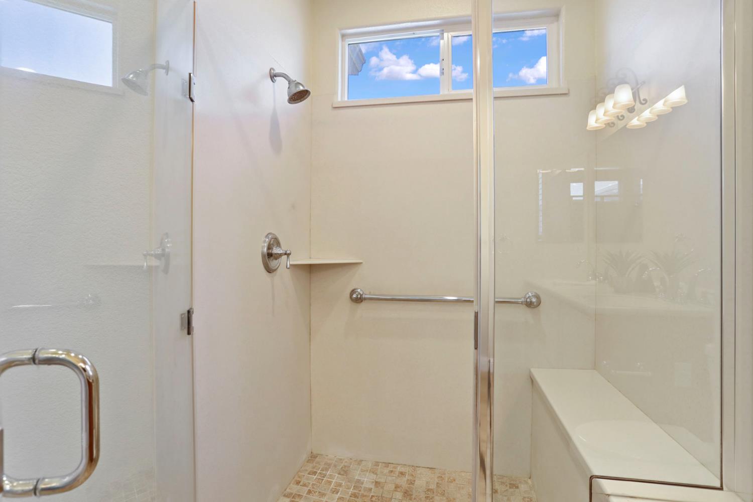 Detail Gallery Image 30 of 50 For 2375 Pepper Tree Ln, Manteca,  CA 95336 - 2 Beds | 2 Baths