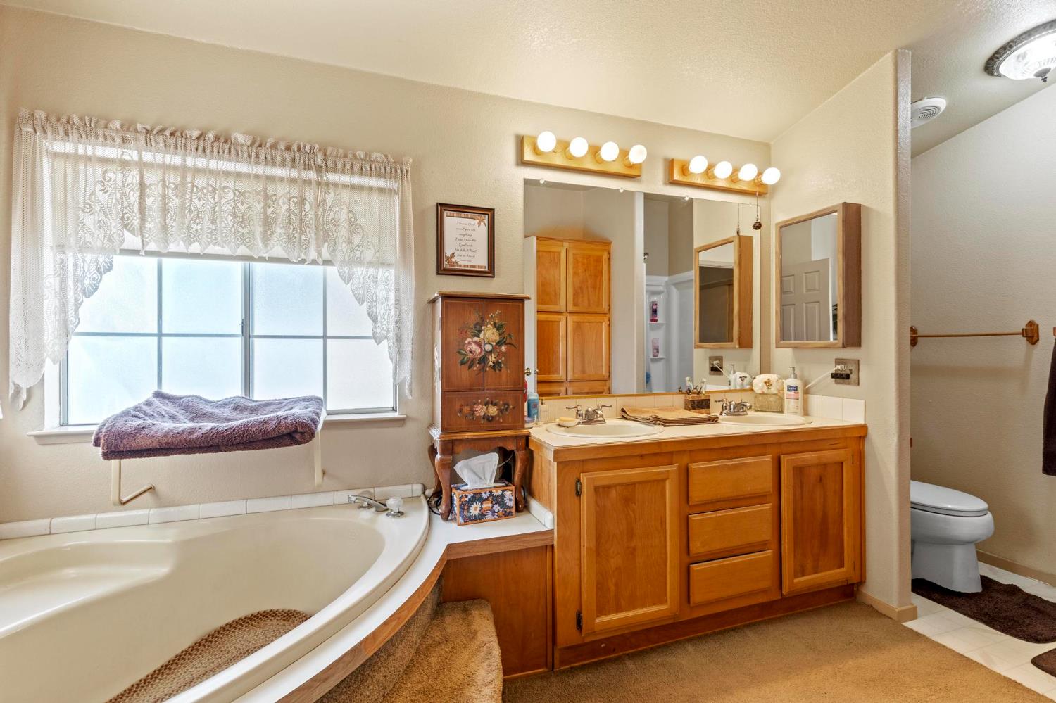 Detail Gallery Image 20 of 67 For 536 Young Ave, Arbuckle,  CA 95912 - 3 Beds | 2 Baths