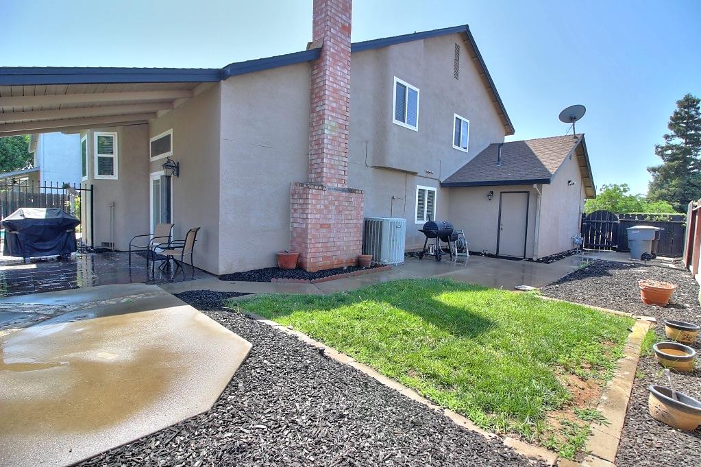 Detail Gallery Image 61 of 70 For 1518 Glenwood Ct, Escalon,  CA 95320 - 4 Beds | 3 Baths